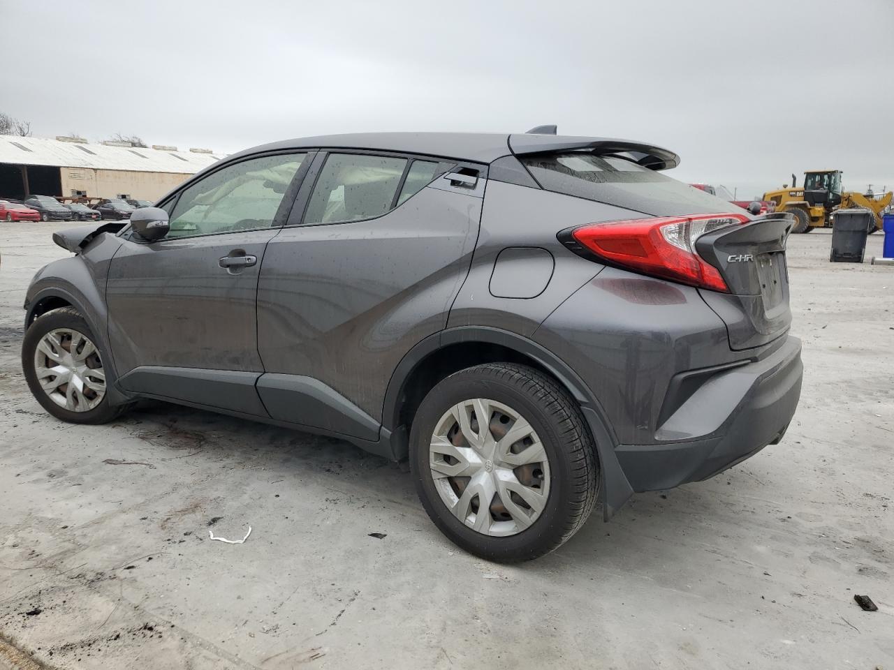 2021 TOYOTA C-HR XLE - Фото 2