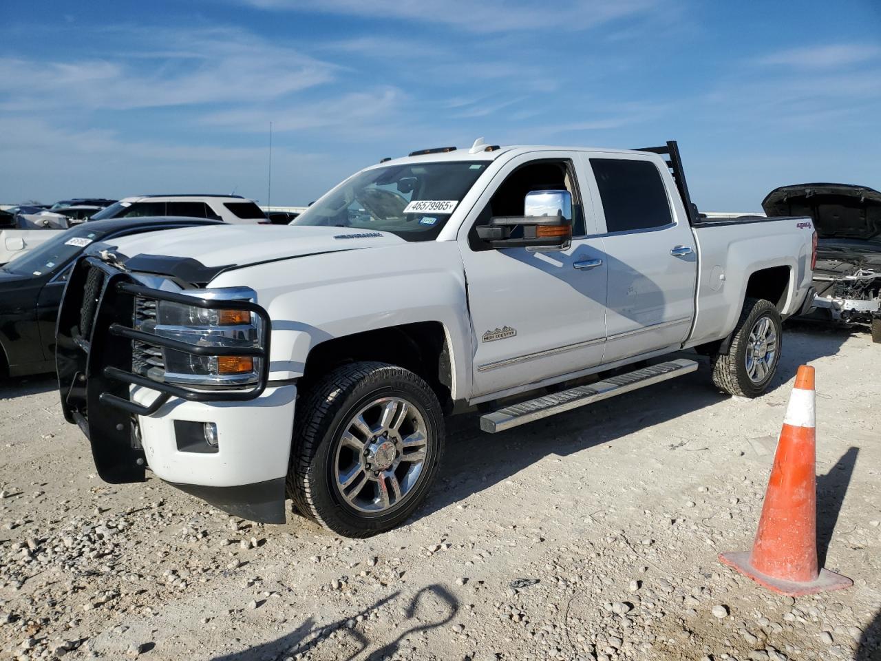 2015 CHEVROLET SILVERADO
