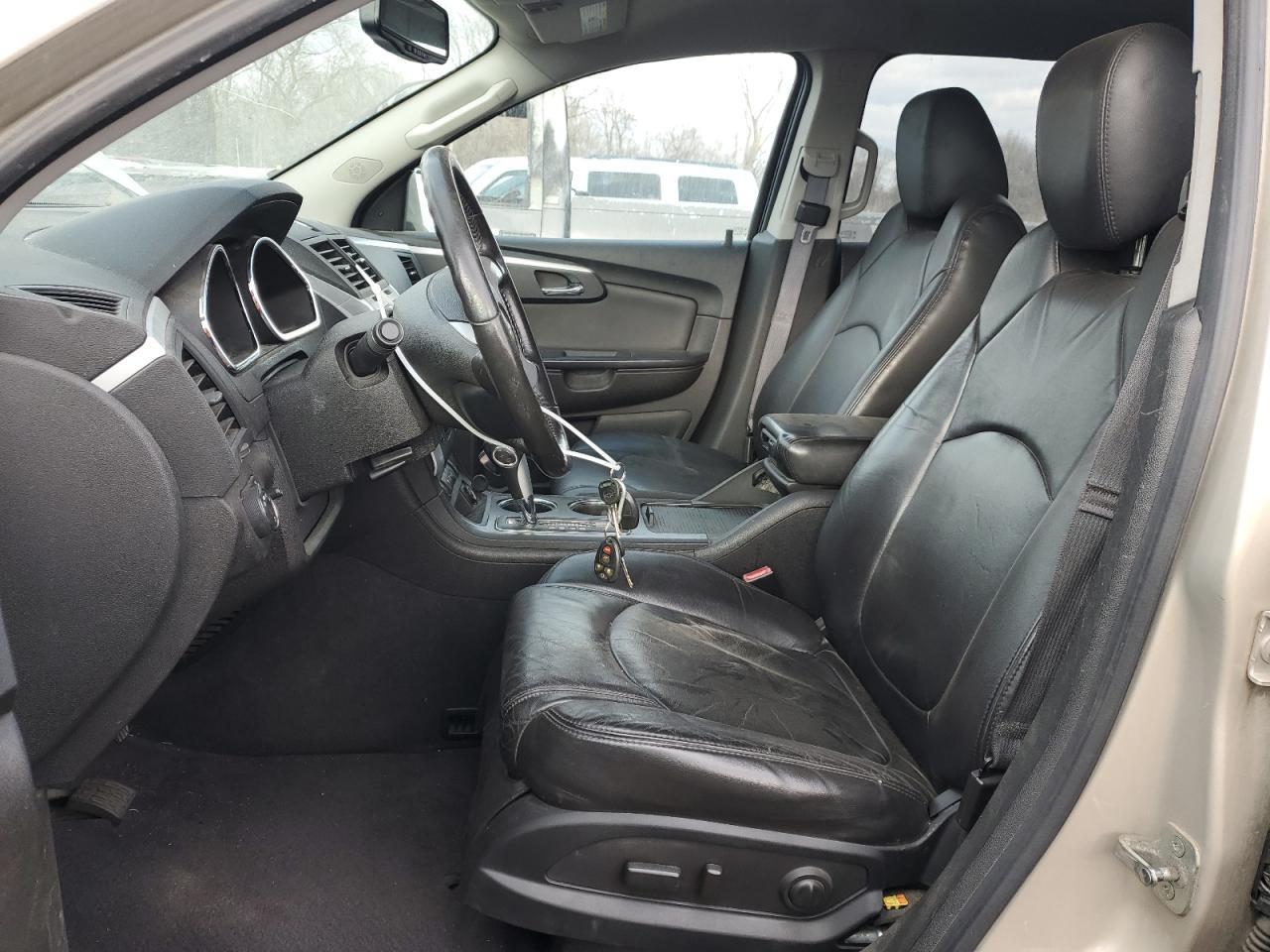 2012 CHEVROLET TRAVERSE L - Фото 7