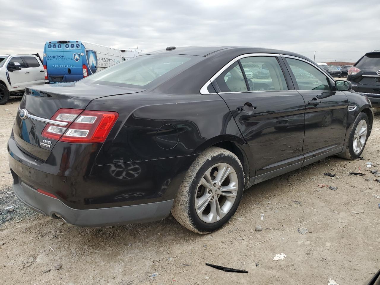 2013 FORD TAURUS SEL - Image 3