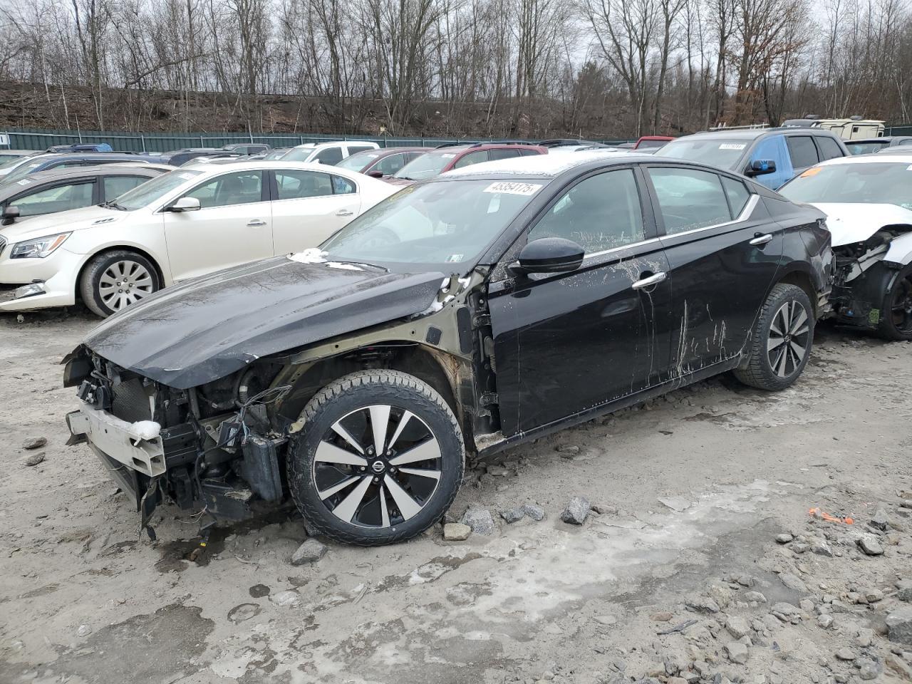2022 NISSAN ALTIMA SV