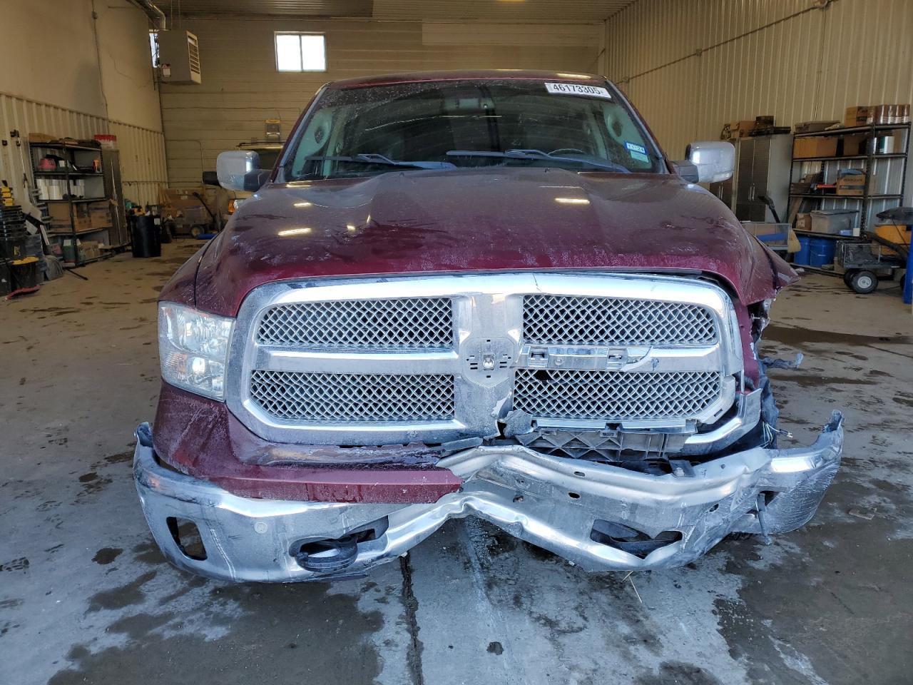 2017 RAM 1500 SLT - Image 5