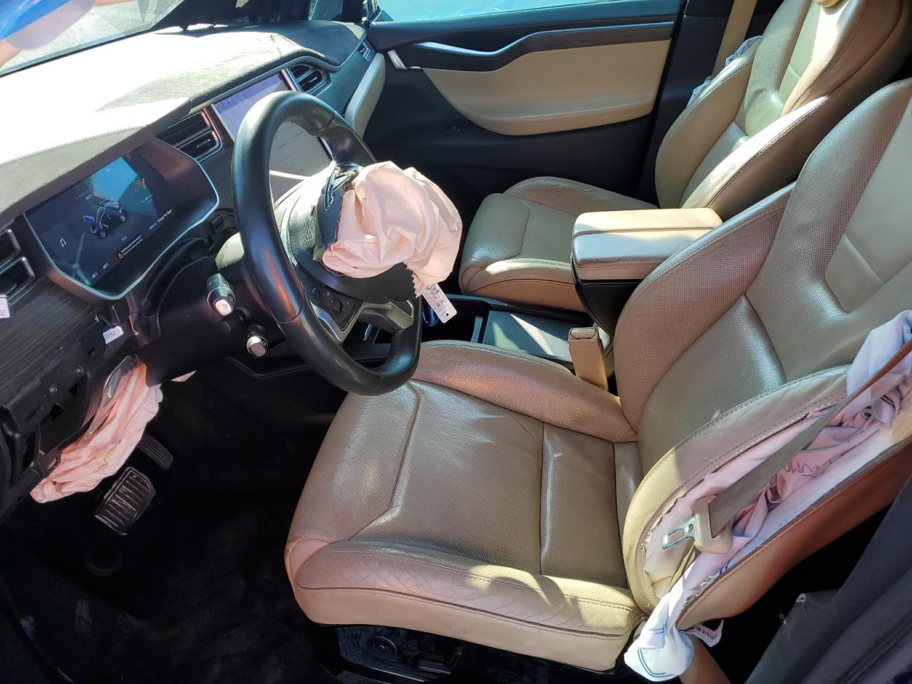 2016 TESLA MODEL X - Фото 7