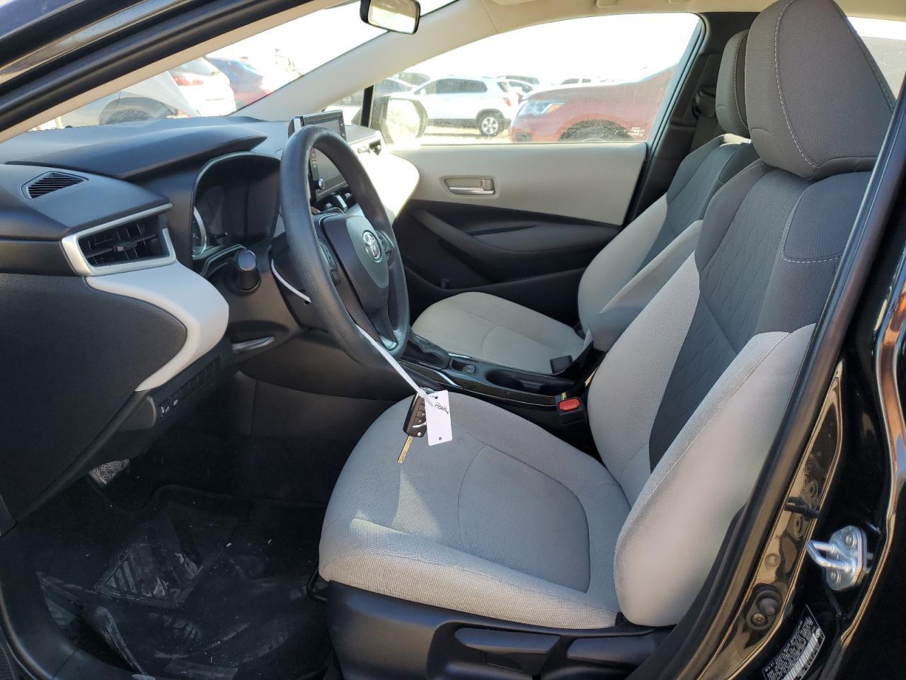 2021 TOYOTA COROLLA LE - Фото 7