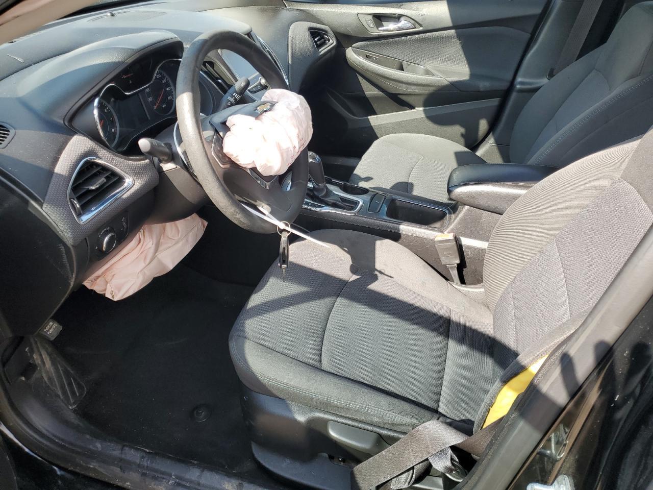 2017 CHEVROLET CRUZE LT - Image 7
