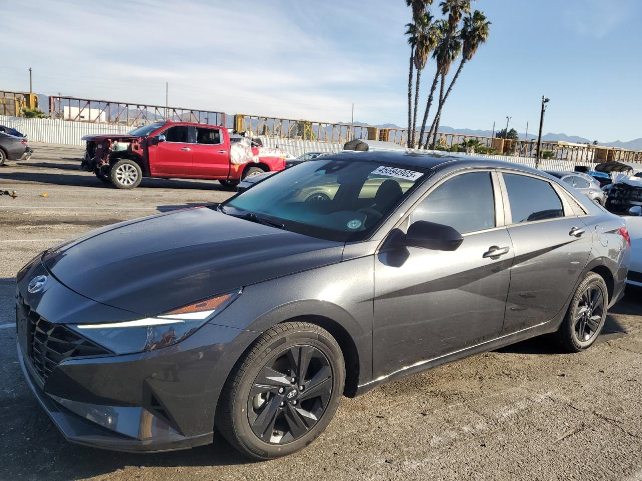 2023 HYUNDAI ELANTRA SE