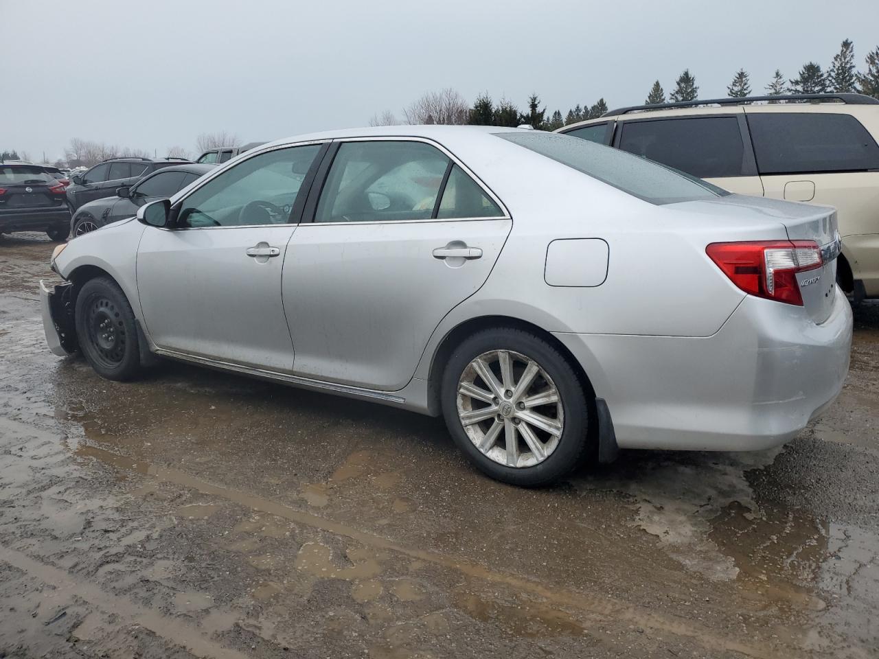 2012 TOYOTA CAMRY XLE - Фото 2