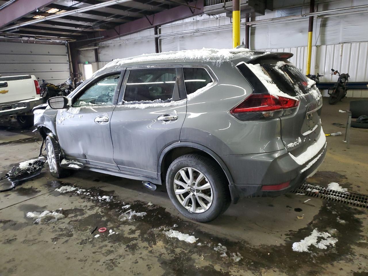 2018 NISSAN ROGUE S - Image 2