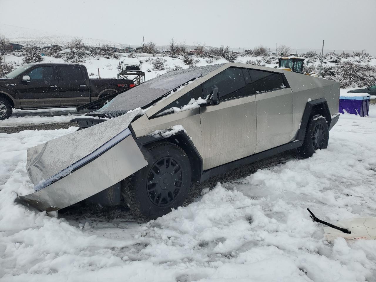 2024 TESLA CYBERTRUCK