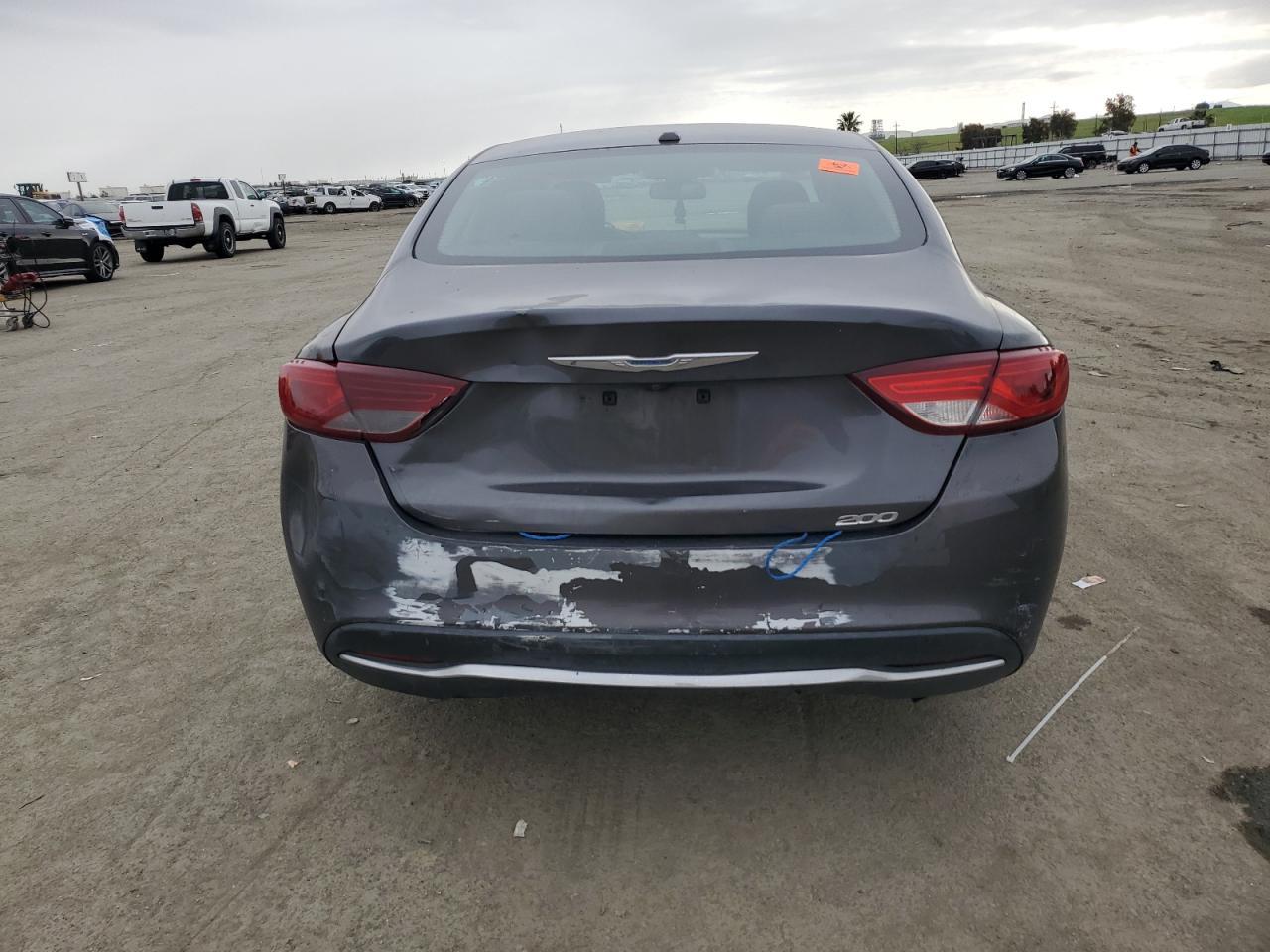 2015 CHRYSLER 200 LIMITE - Image 6