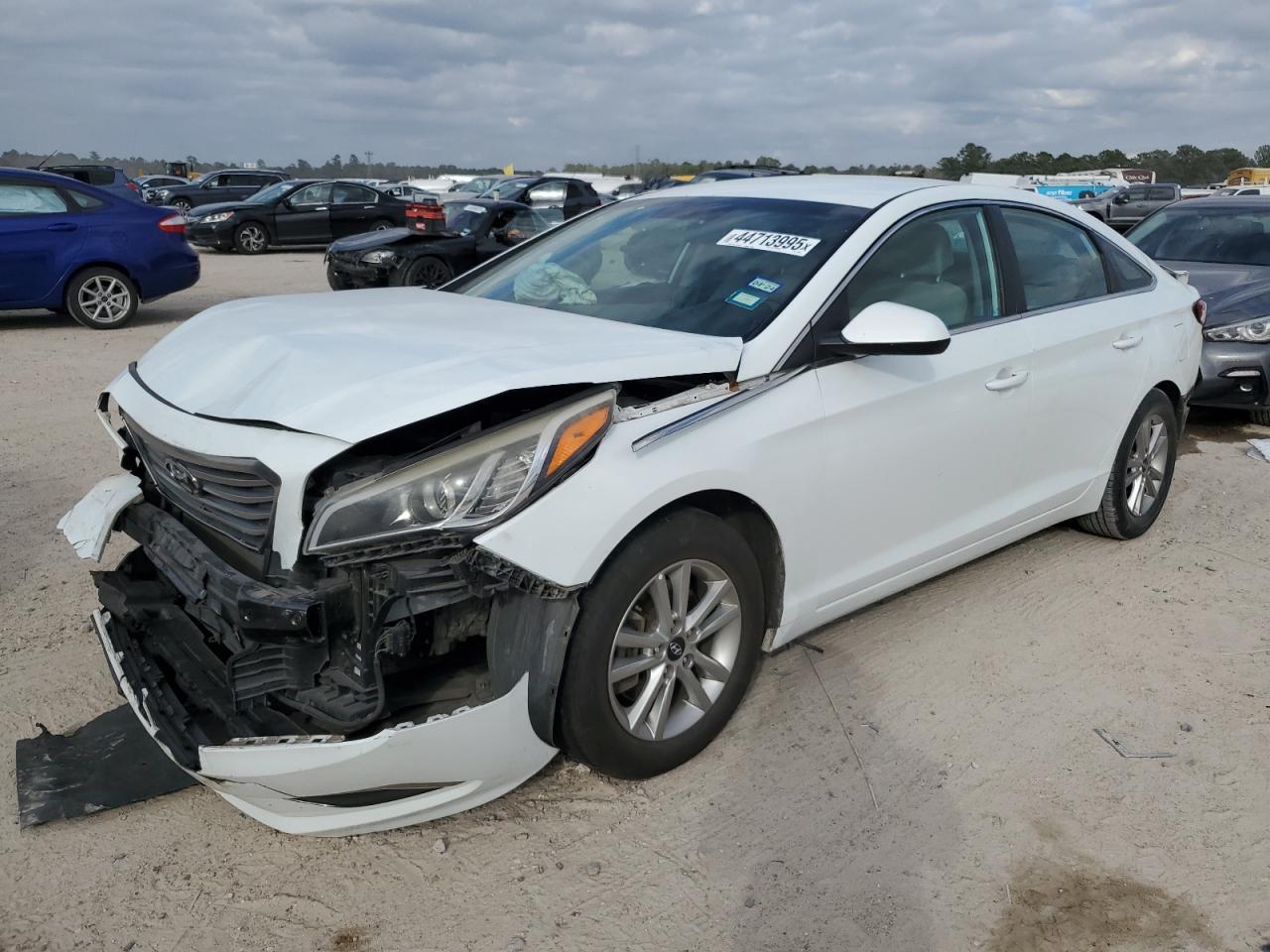 2017 HYUNDAI SONATA SE