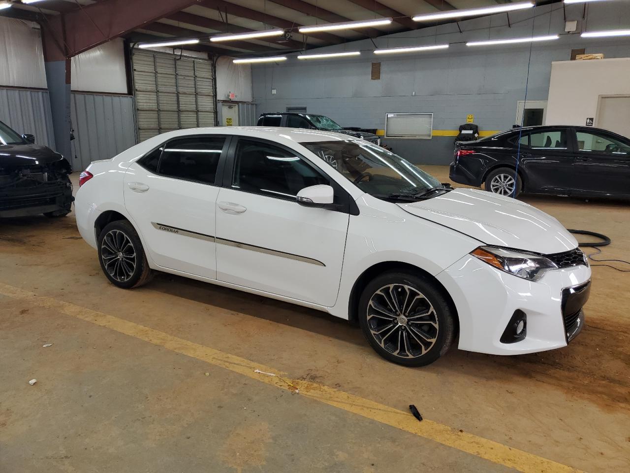 2016 TOYOTA COROLLA L - Image 4