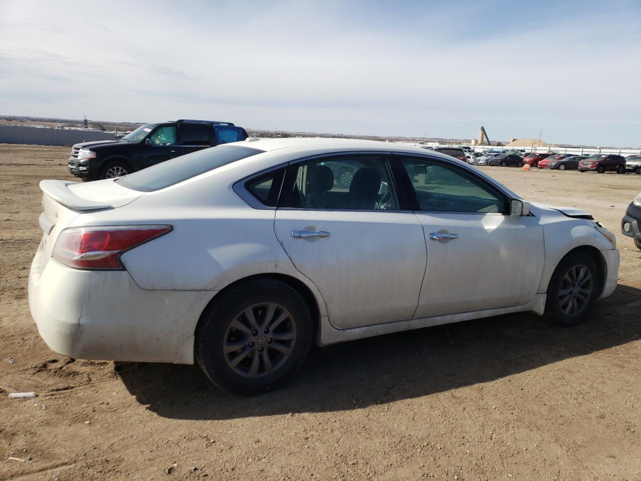 2015 NISSAN ALTIMA 2.5 - Фото 3