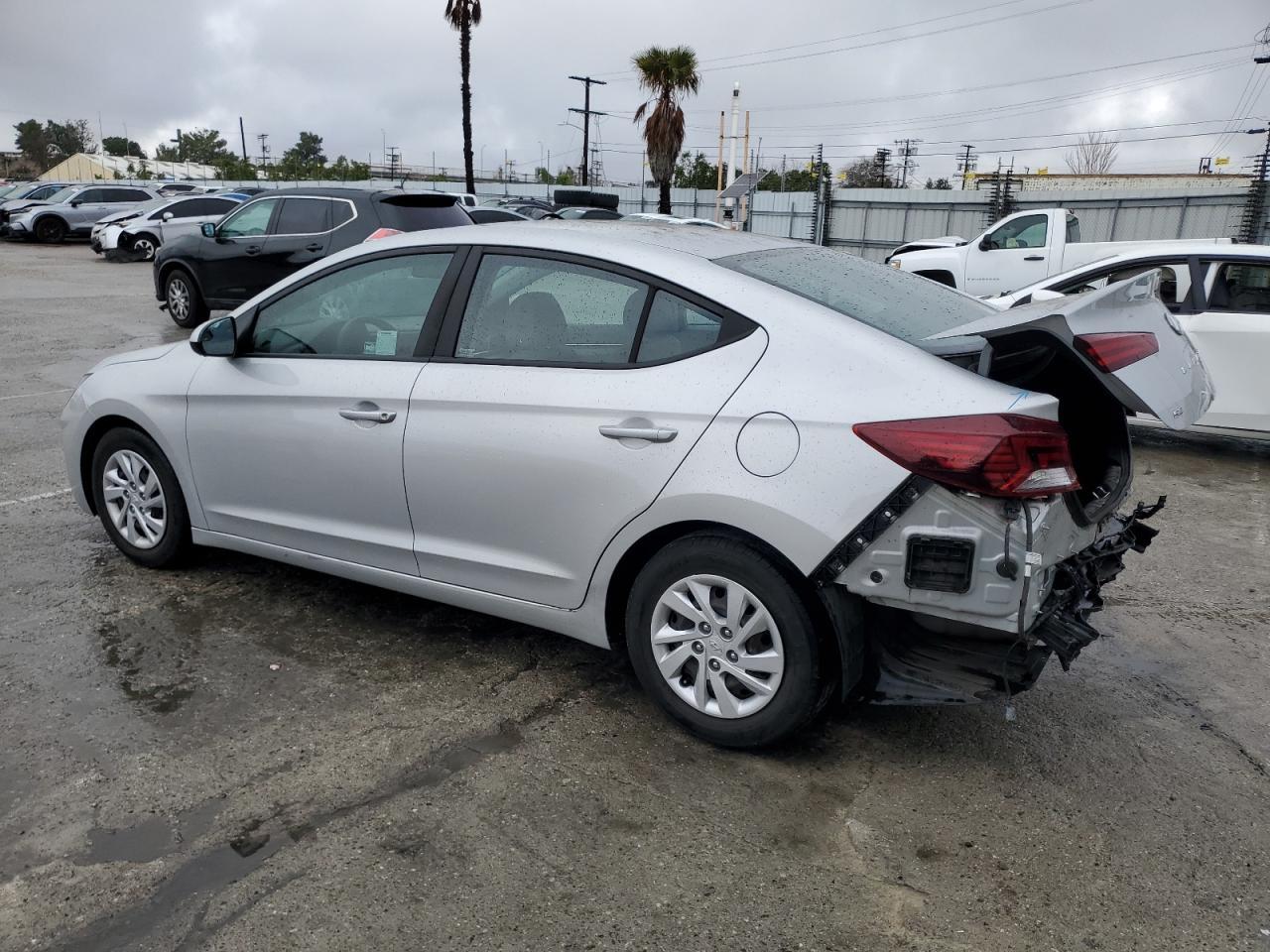2019 HYUNDAI ELANTRA SE - Фото 2