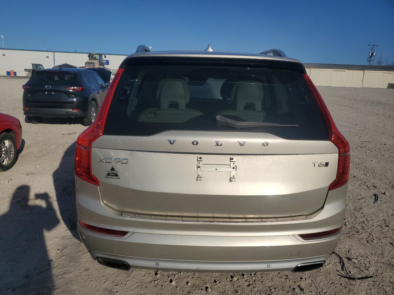2016 VOLVO XC90 T6 - Image 6