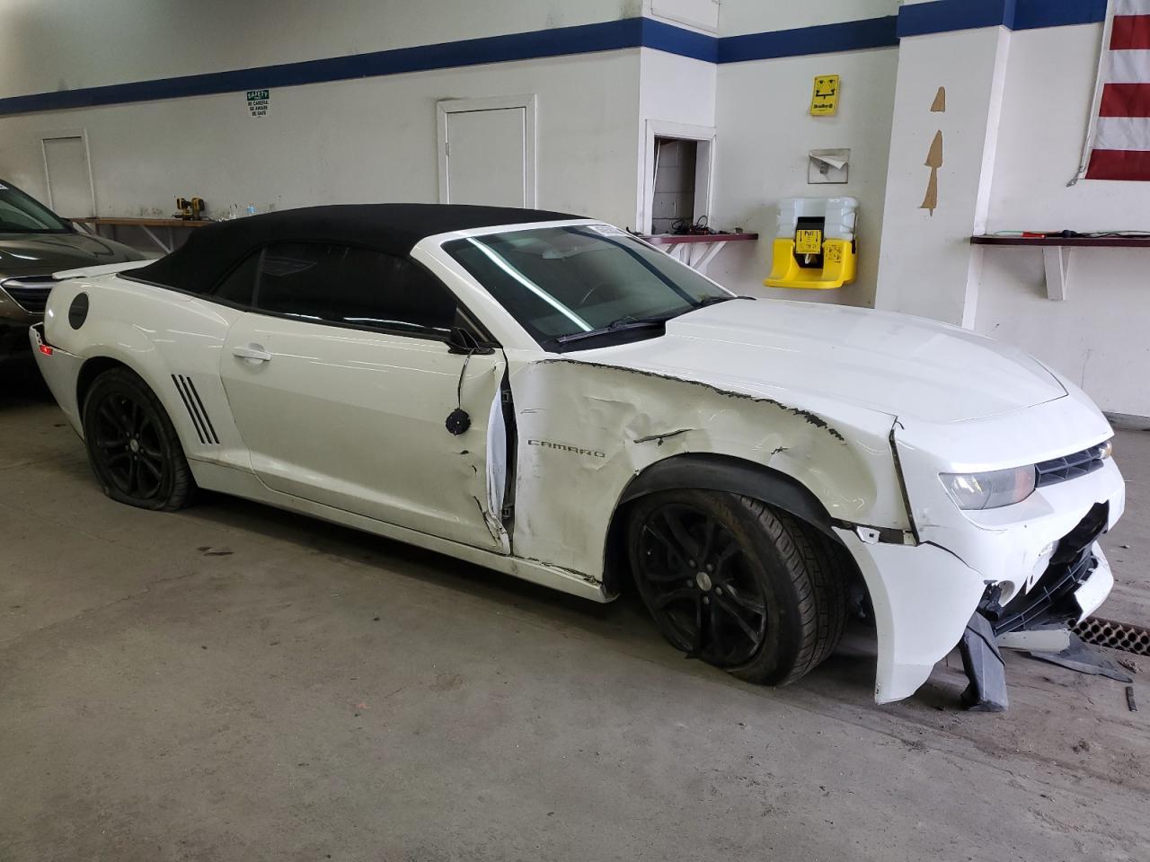 2015 CHEVROLET CAMARO LT - Image 4