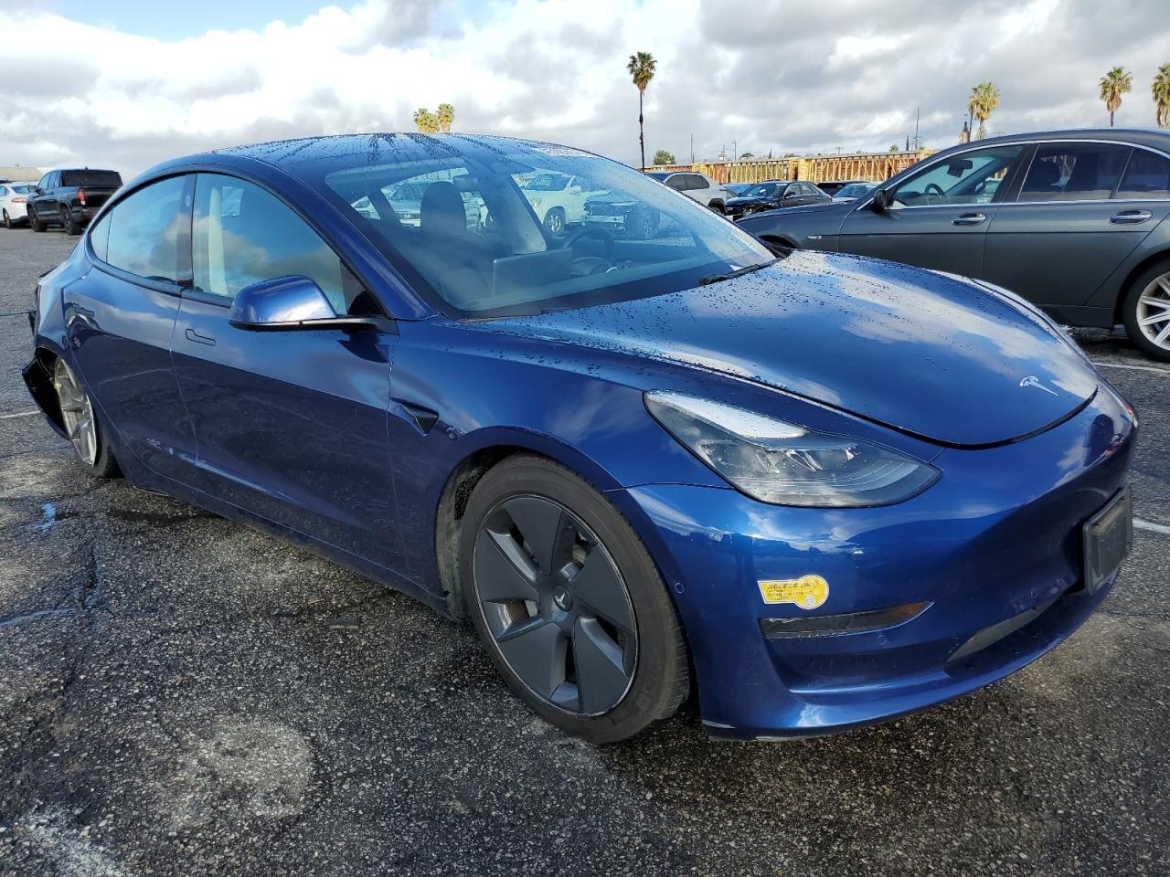2021 TESLA MODEL 3 - Image 4