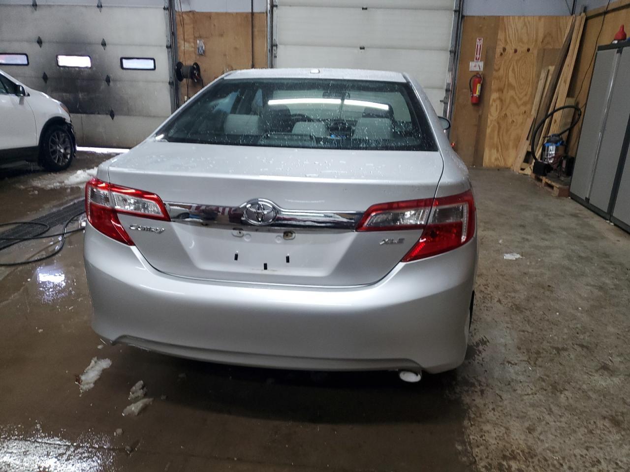 2012 TOYOTA CAMRY BASE - Фото 6