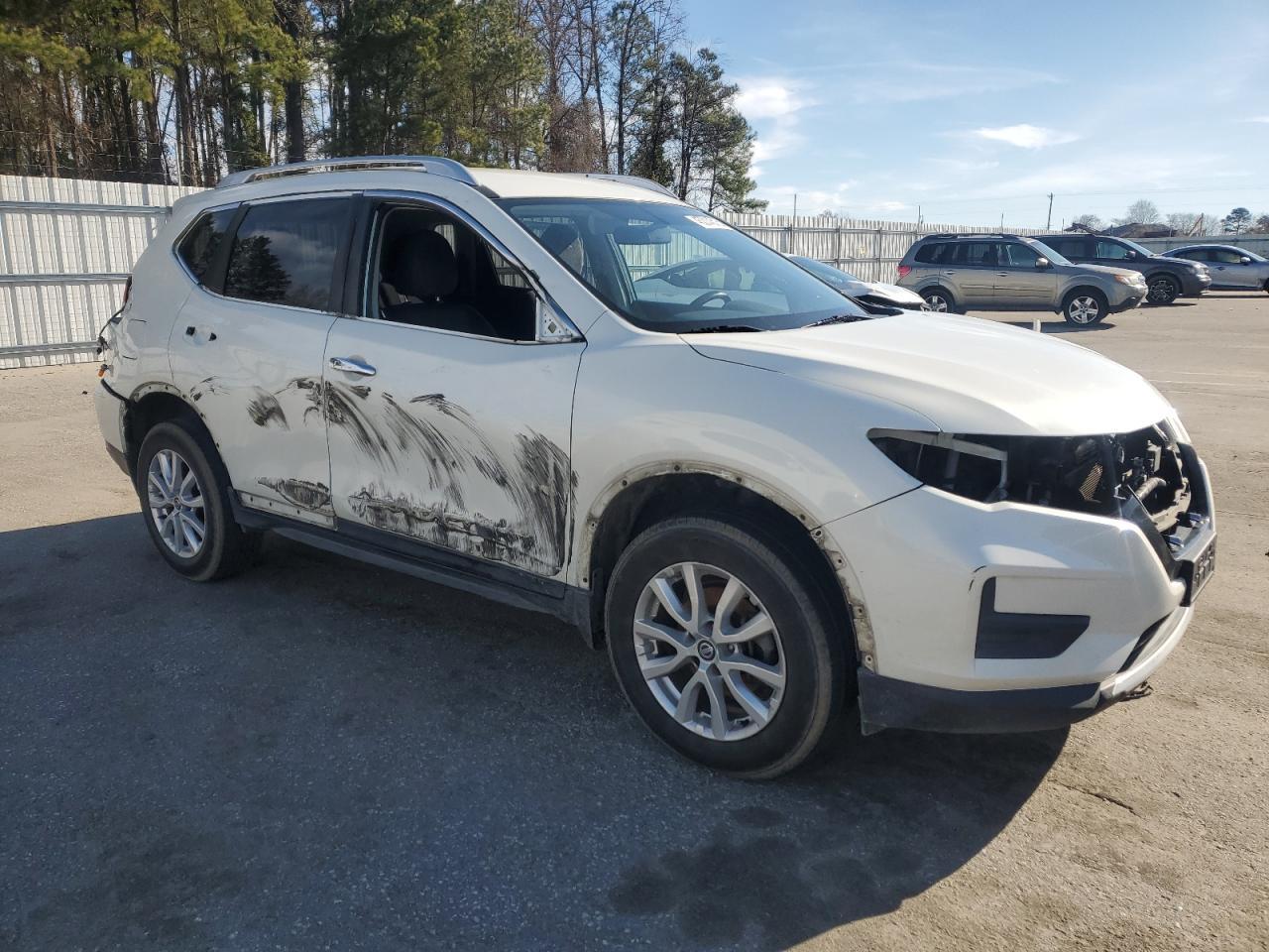 2017 NISSAN ROGUE S - Image 4