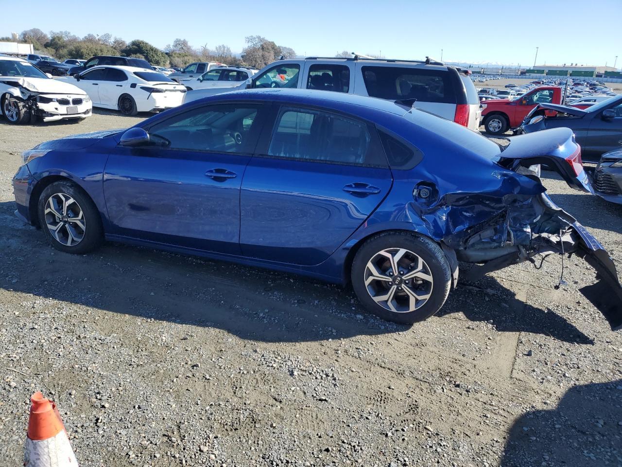 2021 KIA FORTE FE - Фото 2