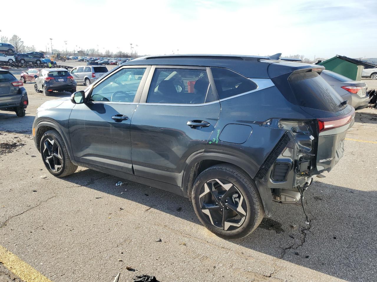 2024 KIA SELTOS EX - Image 2