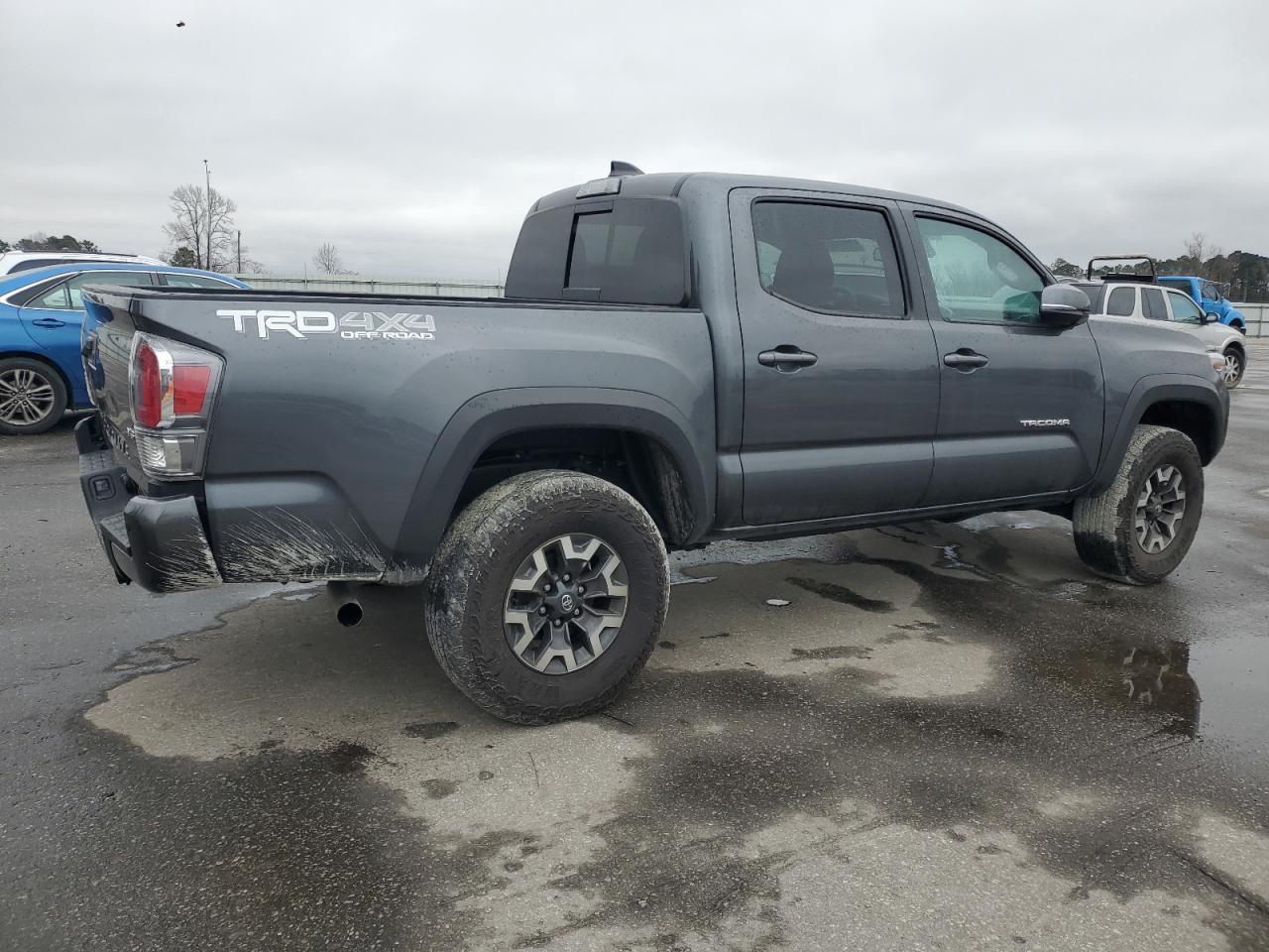 2023 TOYOTA TACOMA DOU - Фото 3