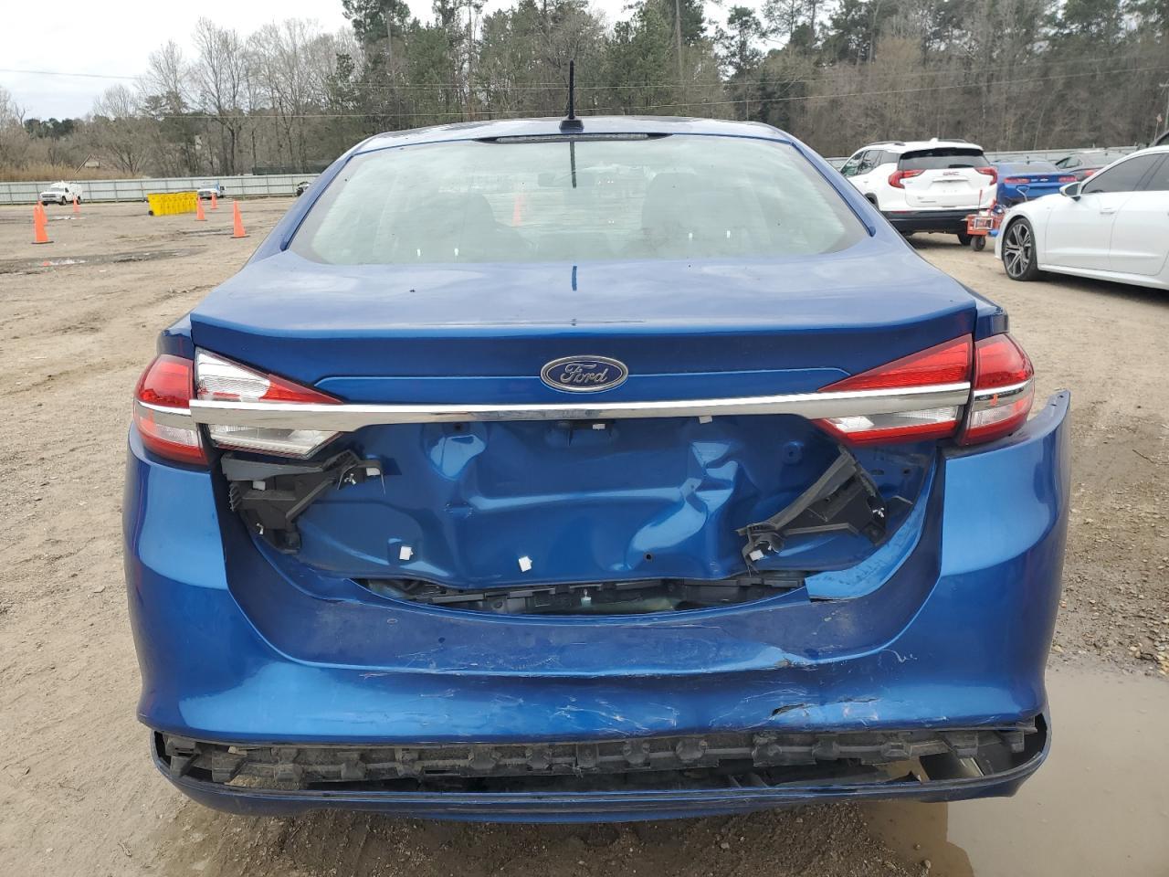 2017 FORD FUSION SE - Фото 6