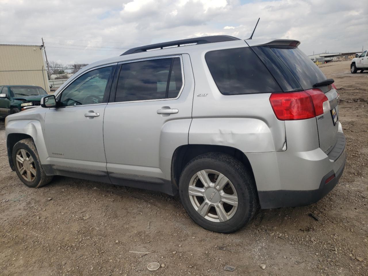 2014 GMC TERRAIN SL - Фото 2