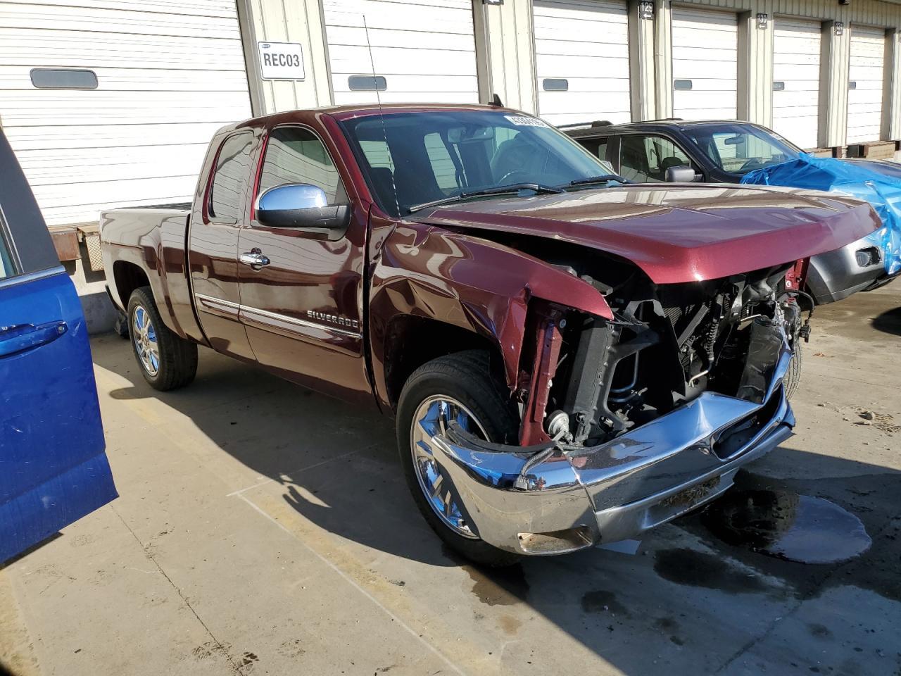 2013 CHEVROLET SILVERADO - Фото 4
