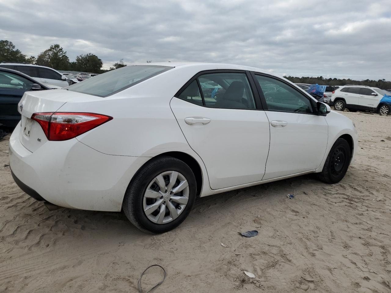 2015 TOYOTA COROLLA L - Фото 3