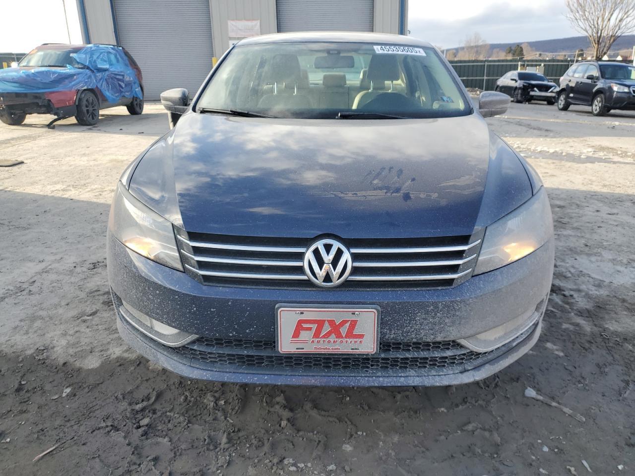 2015 VOLKSWAGEN PASSAT S - Фото 5