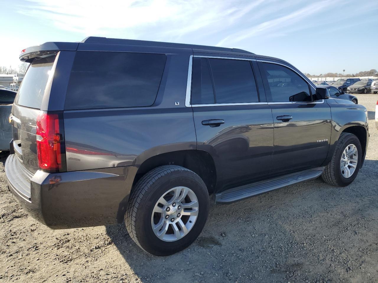 2015 CHEVROLET TAHOE C150 - Фото 3