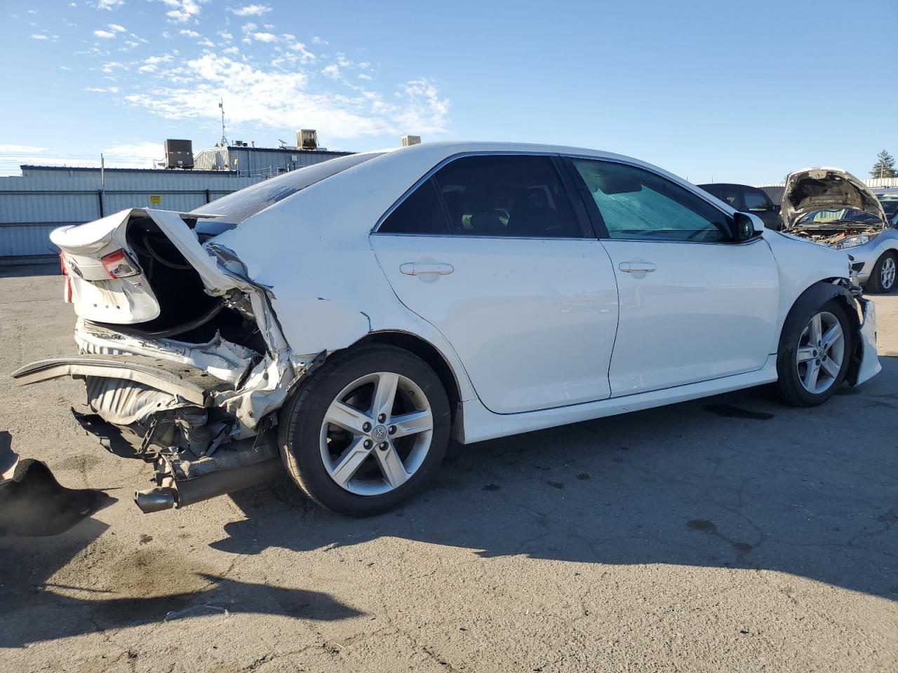 2012 TOYOTA CAMRY BASE - Фото 3