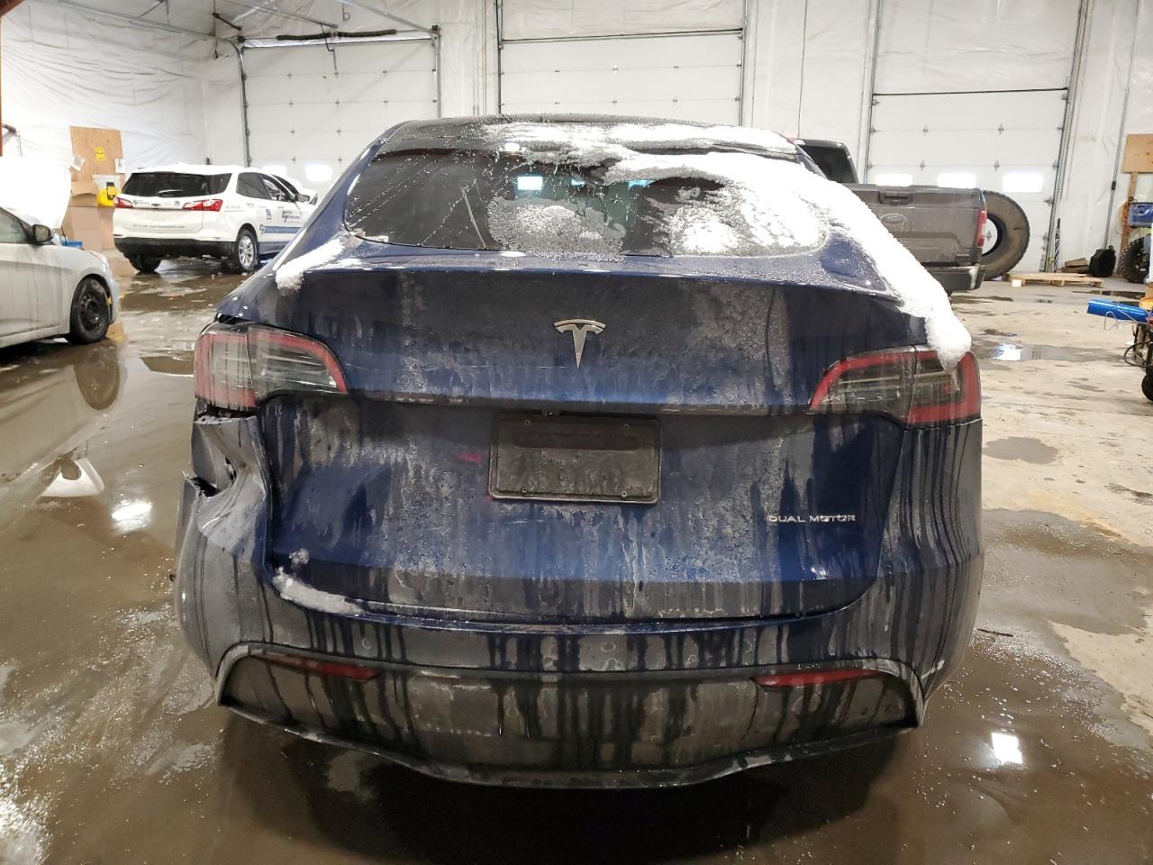 2023 TESLA MODEL Y - Фото 6