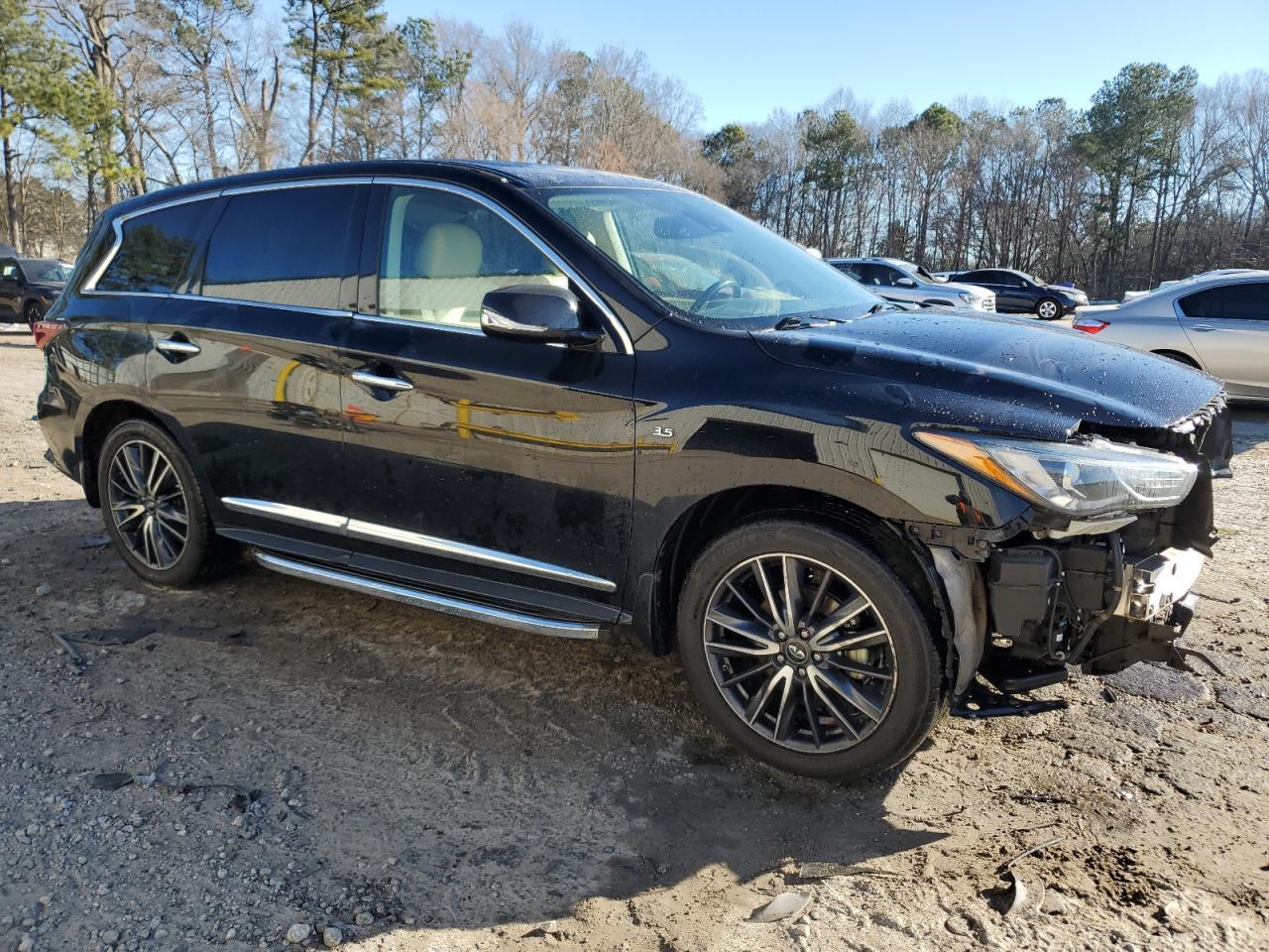 2017 INFINITI QX60 - Фото 4