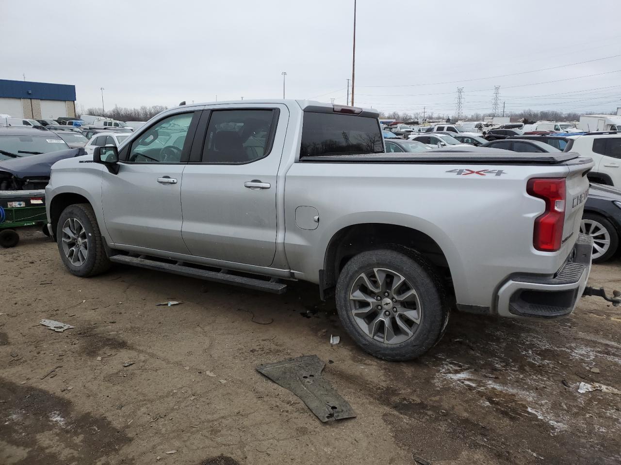 2021 CHEVROLET SILVERADO - Image 2