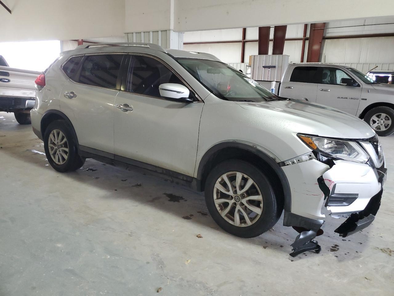2017 NISSAN ROGUE S - Image 4