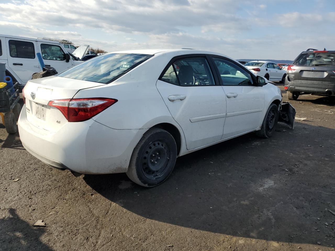 2014 TOYOTA COROLLA L - Фото 3