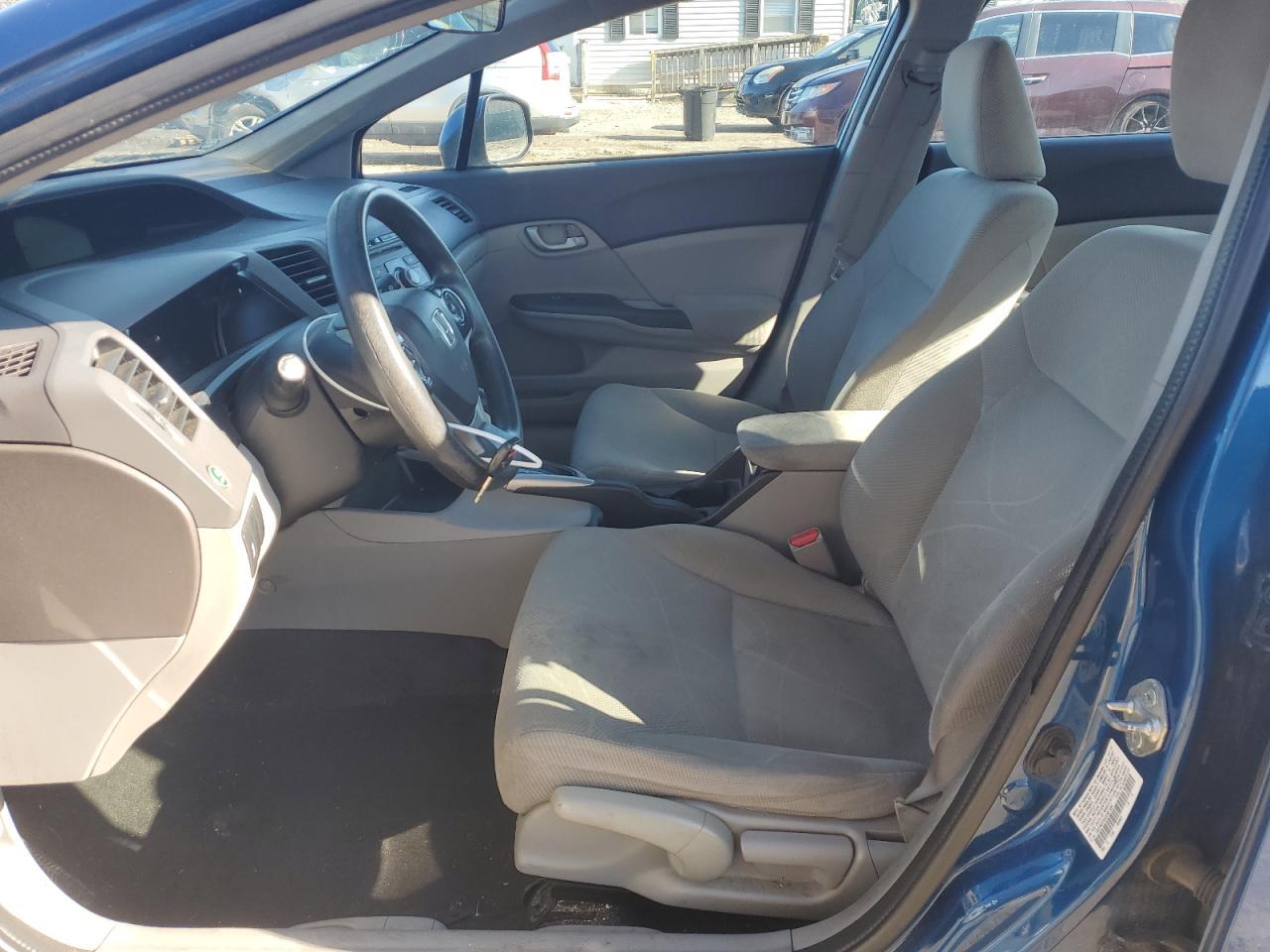 2012 HONDA CIVIC LX - Фото 7