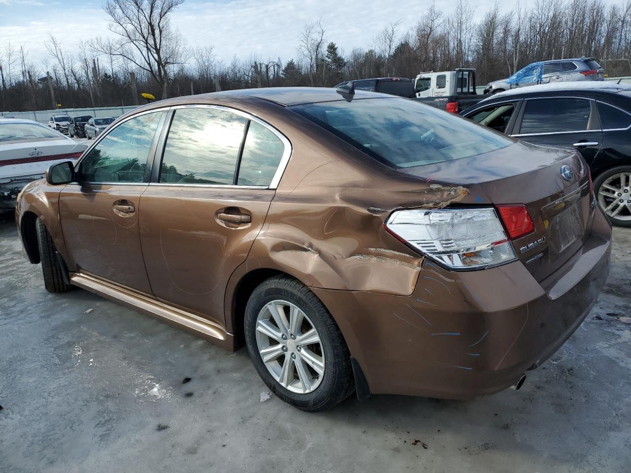 2011 SUBARU LEGACY 2.5 - Image 2
