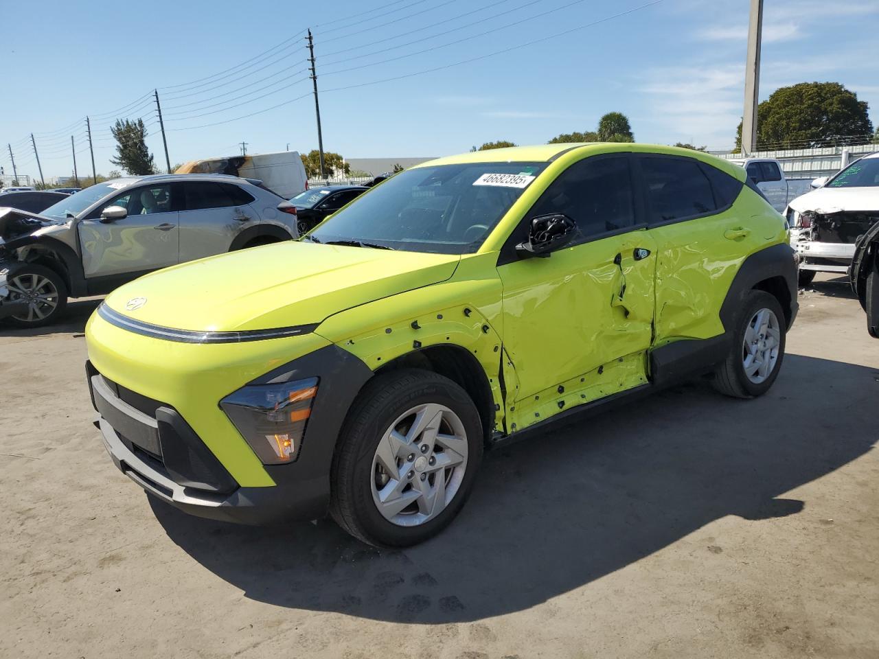 2024 HYUNDAI KONA SE