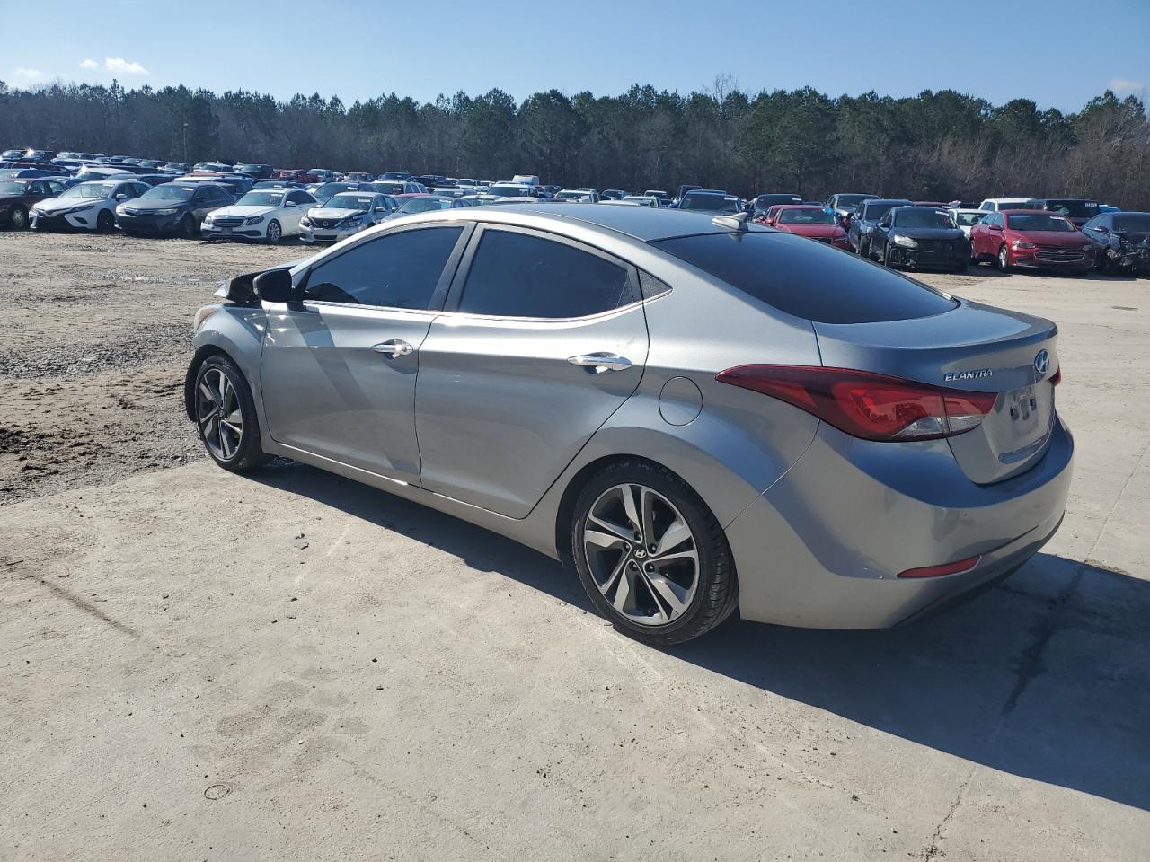 2015 HYUNDAI ELANTRA SE - Фото 2