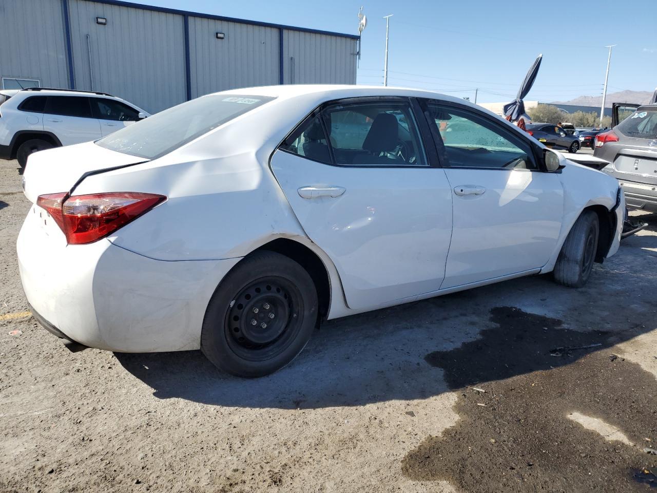 2019 TOYOTA COROLLA L - Image 3