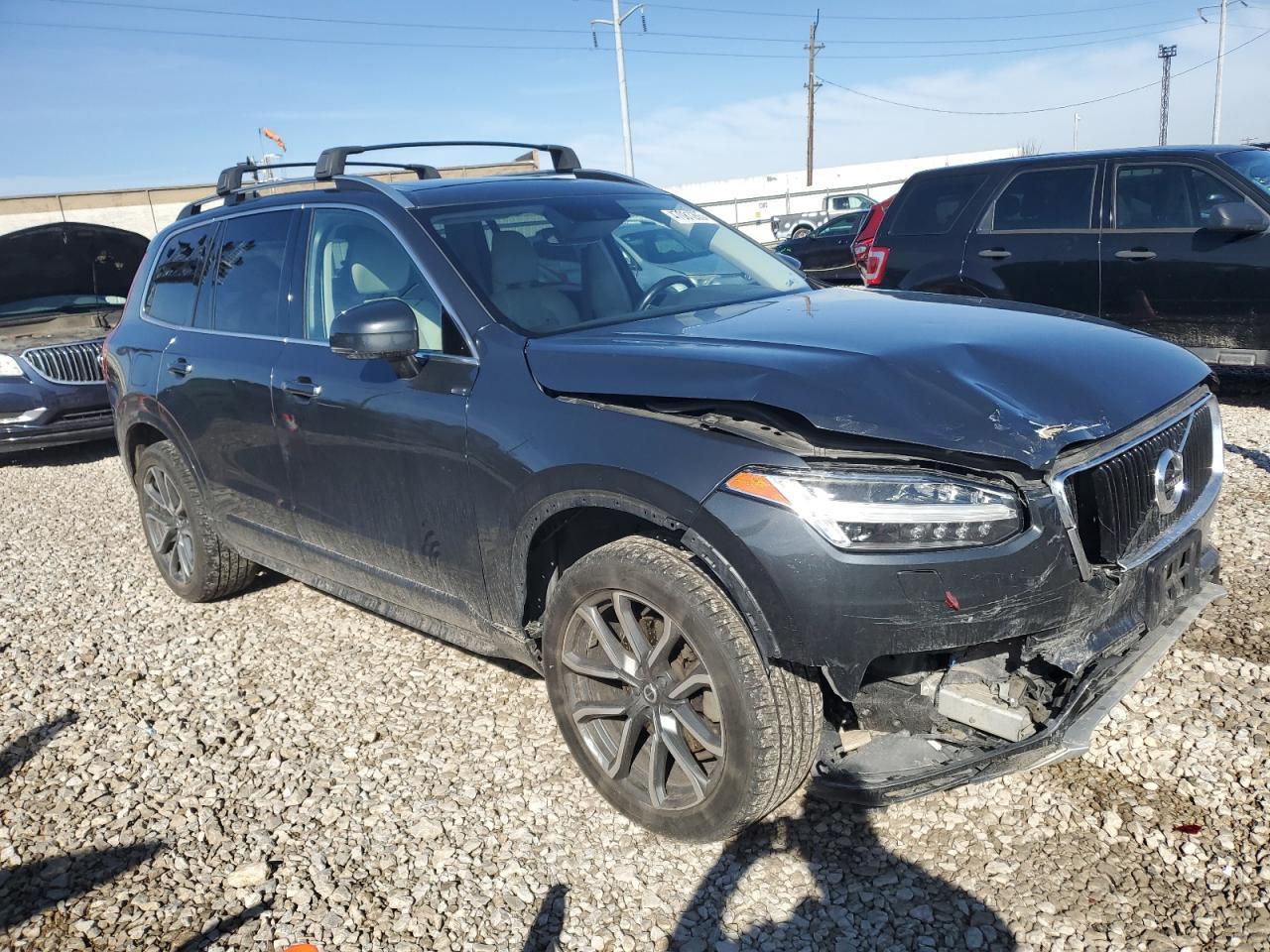 2016 VOLVO XC90 T6 - Фото 4