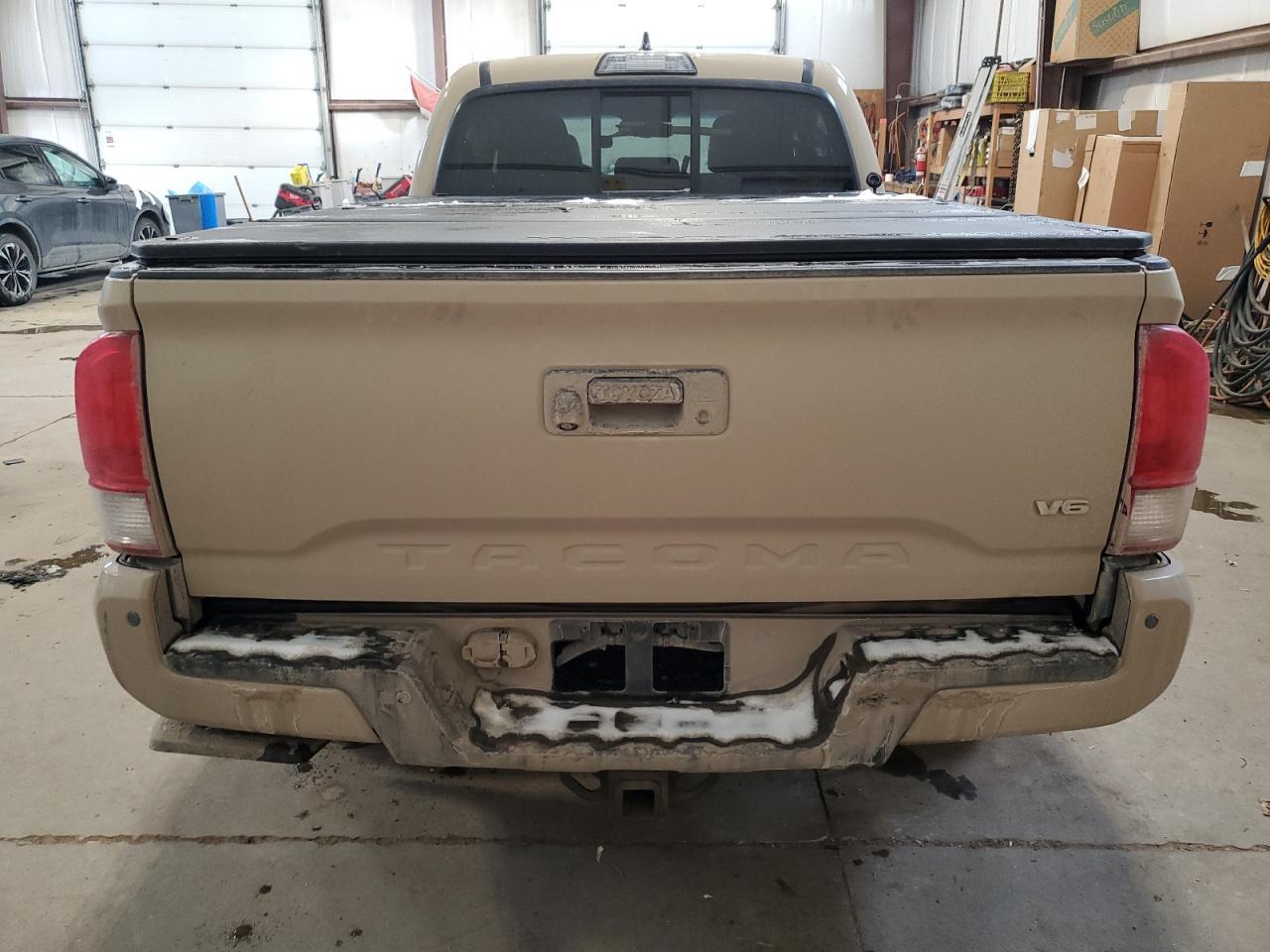 2016 TOYOTA TACOMA DOU - Image 6