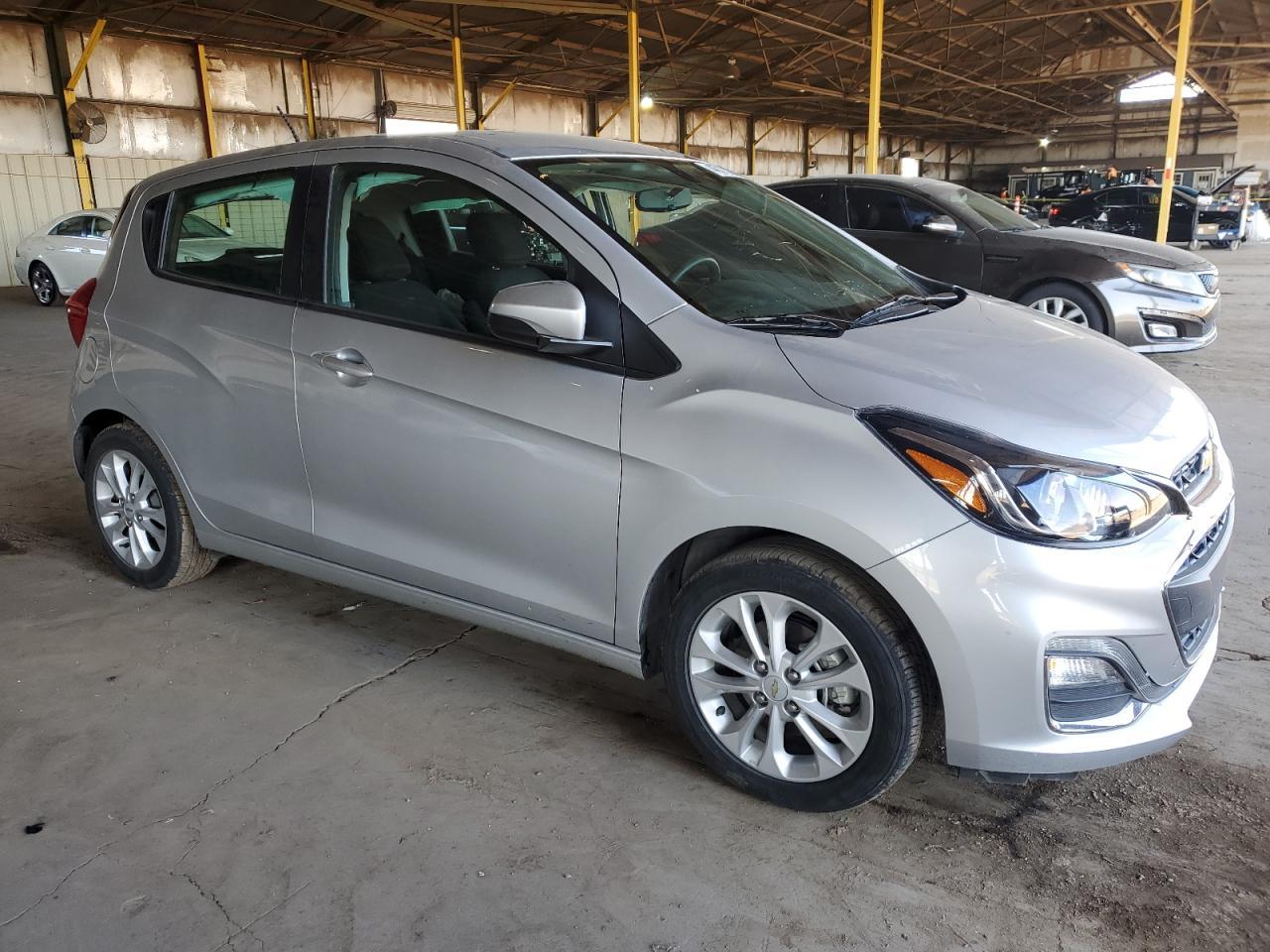 2019 CHEVROLET SPARK 1LT - Фото 4