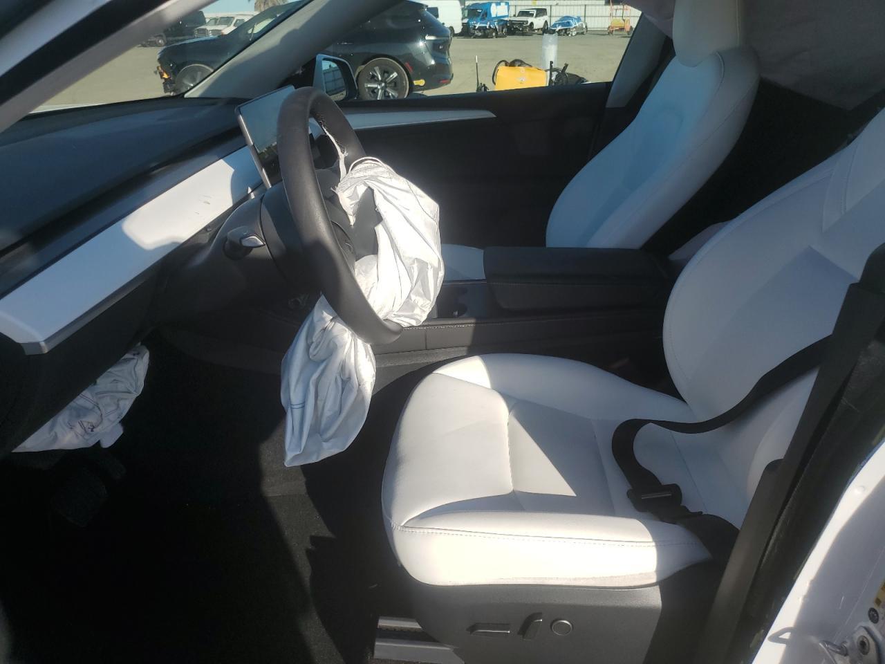 2024 TESLA MODEL Y - Image 7