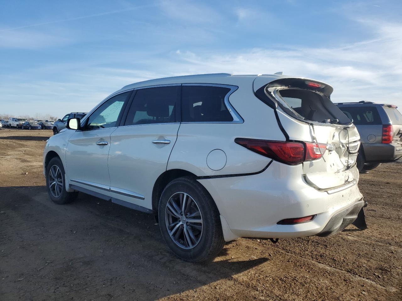 2017 INFINITI QX60 - Фото 2