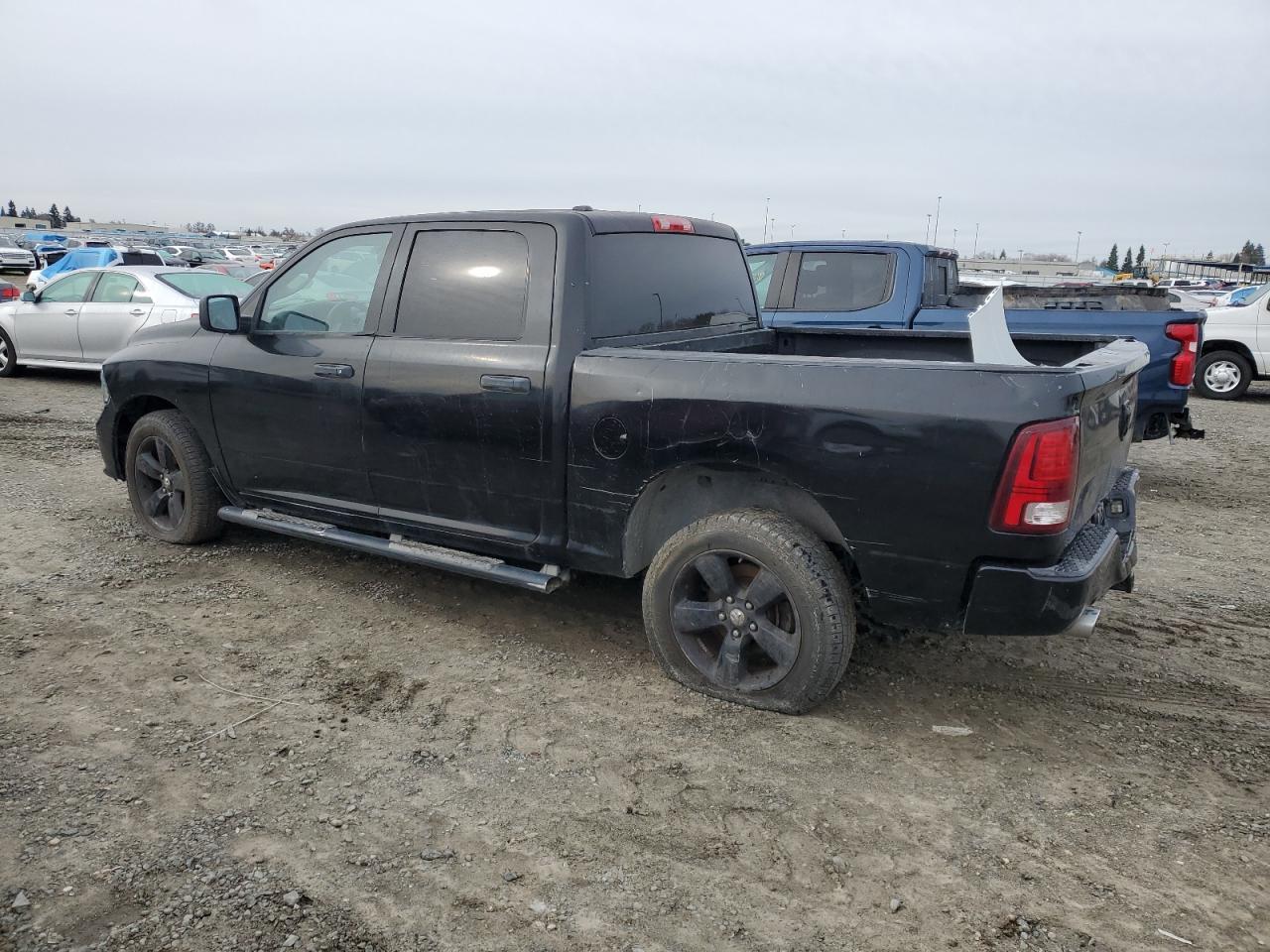 2014 RAM 1500 ST - Image 2
