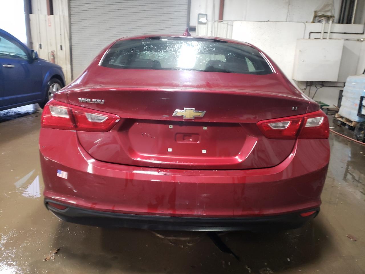 2017 CHEVROLET MALIBU LT - Фото 6